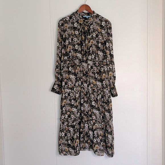 ANTONIO MELANI Dresses & Skirts - Antonio Melani Long Sleeve Black Floral Midi Length Button Up Dress Womens 8